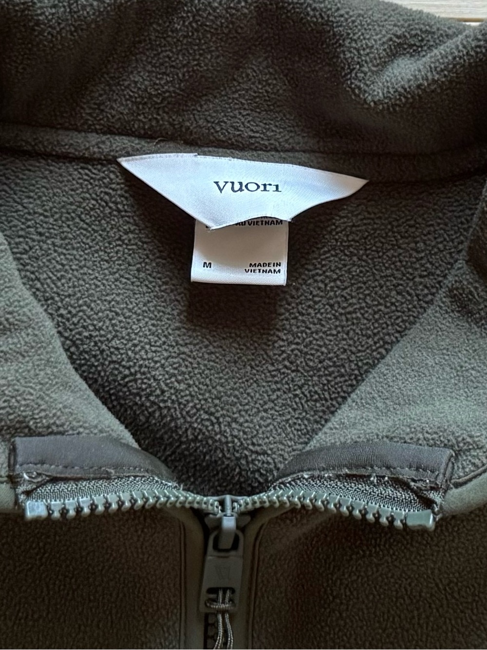 VUORI•ASPEN HALF ZIP•OLIVE•SIZE MEDIUM - Picture 8 of 14